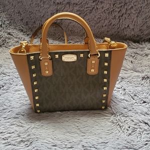 Michael Kors Sandrine Stud- Crossbody